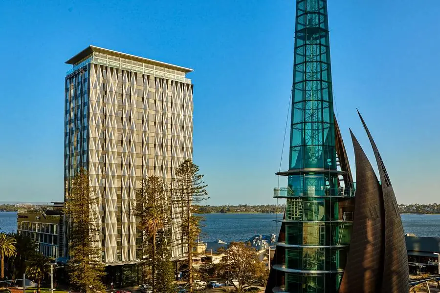 DoubleTree by Hilton Perth Waterfront