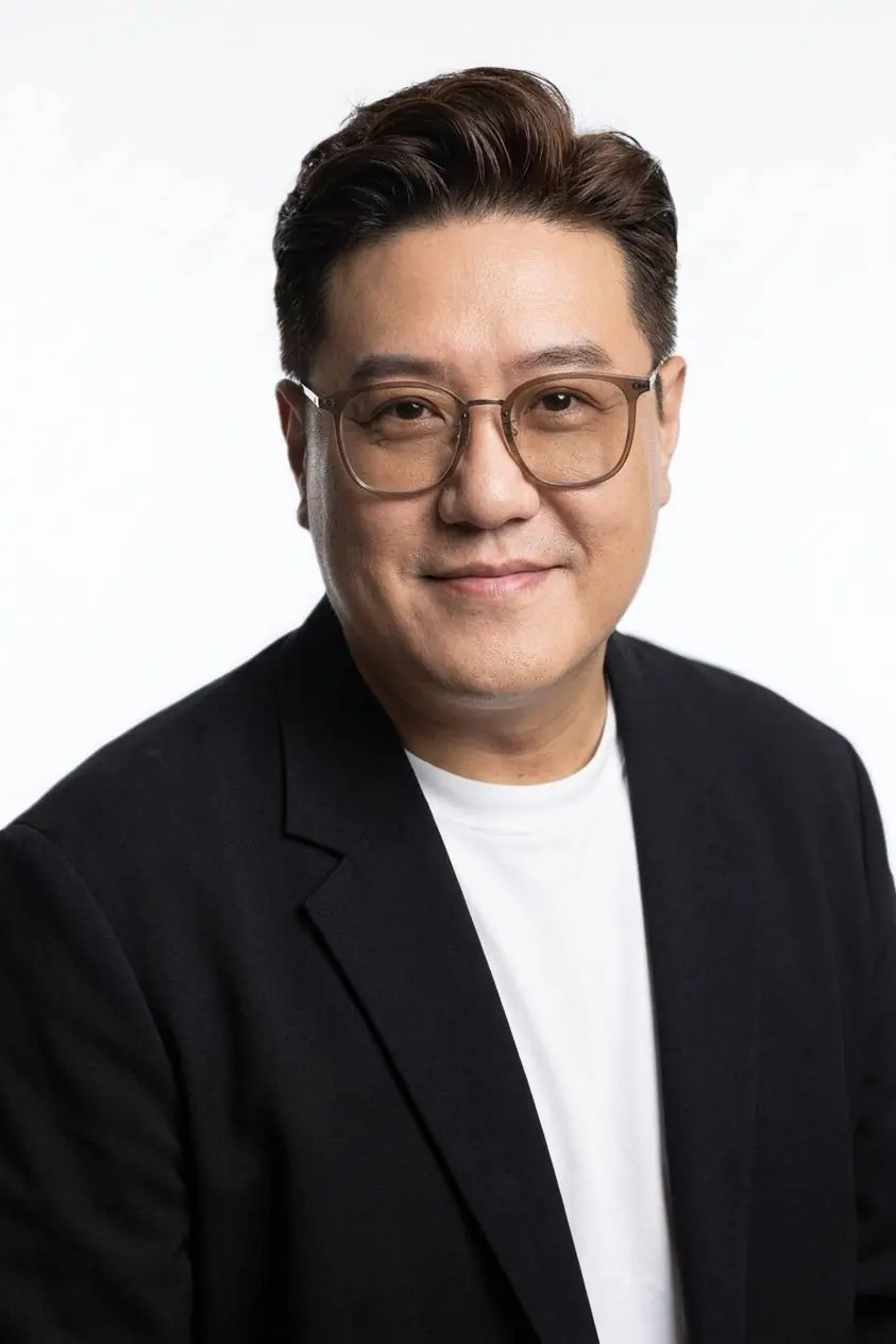 E.K NAA &mdash; Founding Principal